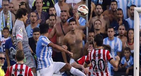 صيد الليجا.. قرار تحكيمي "غريب" يحرم حارس بلباو من هدف قاتل 